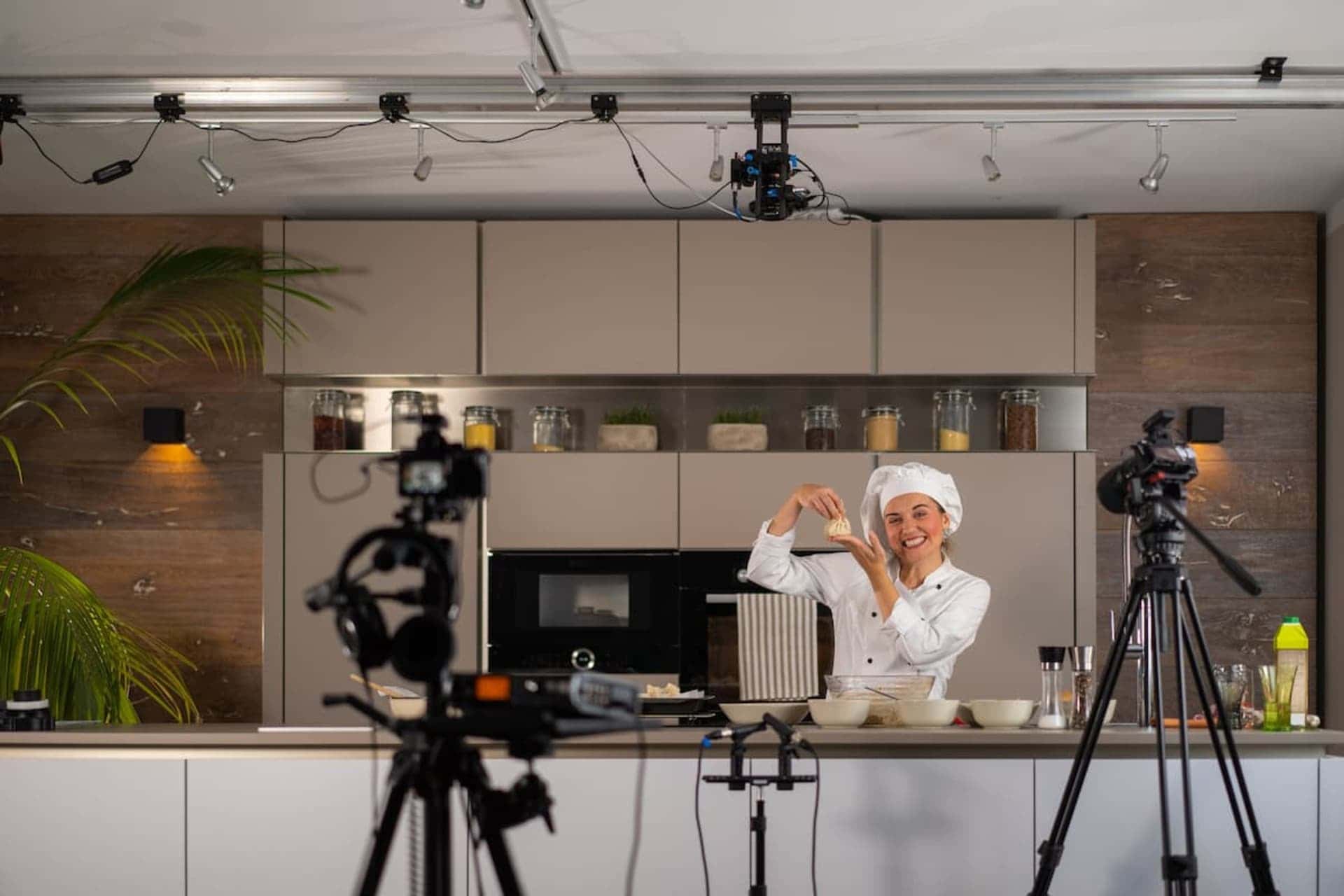 Famous faces: French chefs on TV