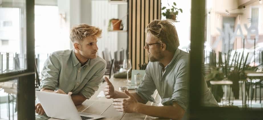 How to become a restaurant manager