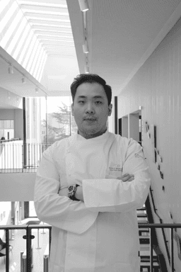 Thanachot Dolchalaikom