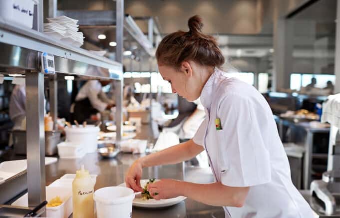 How to become an executive chef